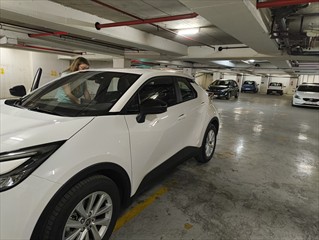 35min. Später... Besser kann man in Athen wohl nicht parken. 1a Hoteltiefgarage