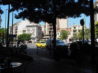 Guten Morgen, wir frühstücken auf der Strasse