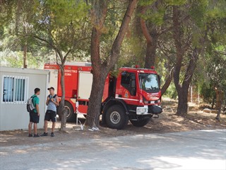 Die Feuerwehr passt hier überall auf
