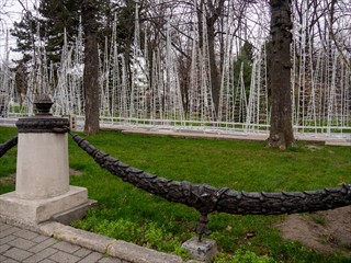 Ha, den Sowjet-Stern haben die vergessen abzukratzen