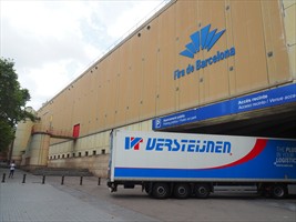 Riesig